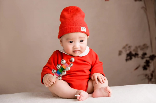 磁县六个月宝宝总是摇头